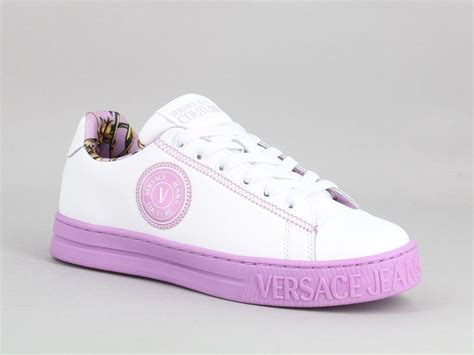 Chaussures Versace blanc .